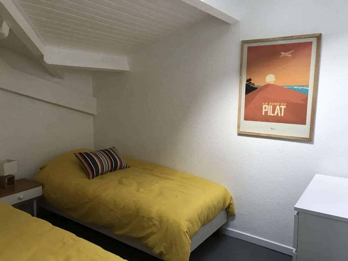Une chambre de l'appartement